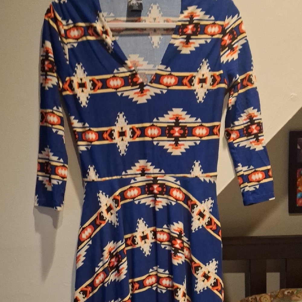 Agnes & Dora Blue and Orange Patterned Midi Dress